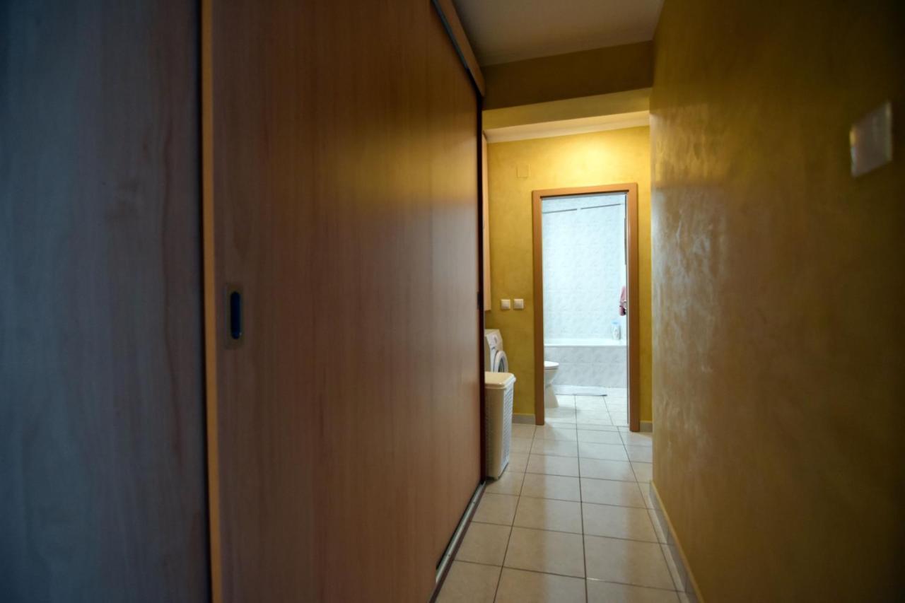 Apartment Superb Intr-O Locatie Premium ティミショアラ エクステリア 写真